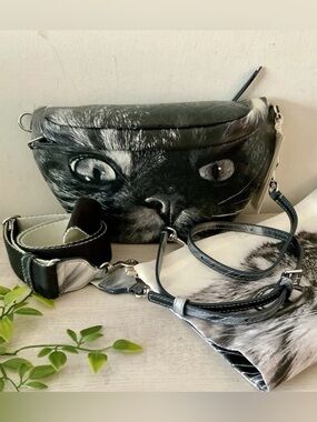 NWT TORY BURCH RARE T MONOGRAM CAT BELT SLING BAG LTD. ED.